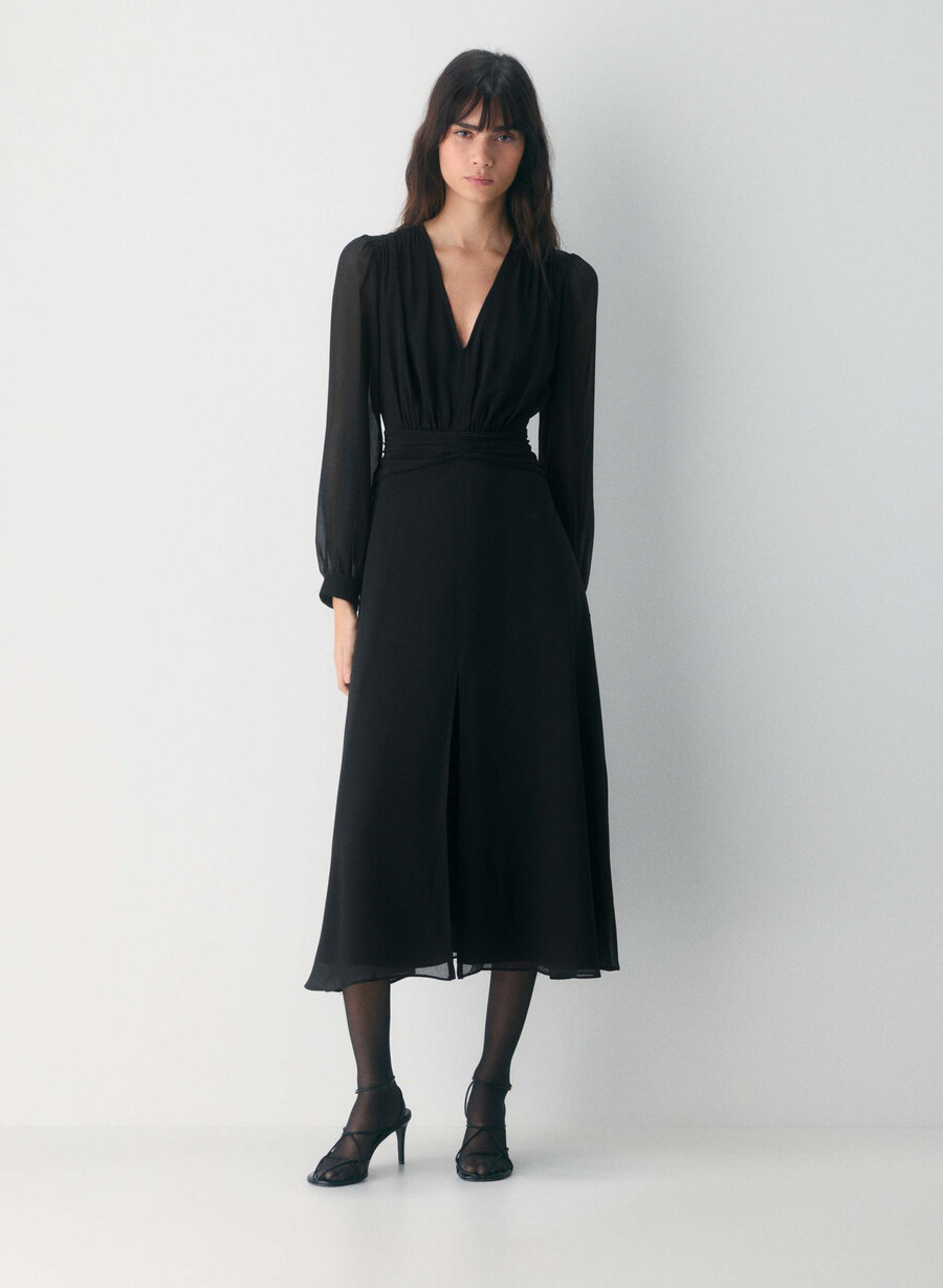 kleid in schreibschrift schwarz
