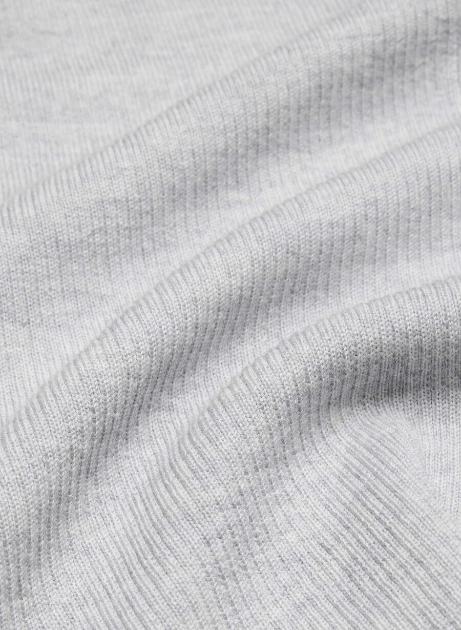 feine merinowoll-strickjacke in feldstein-optik meliert in chrom