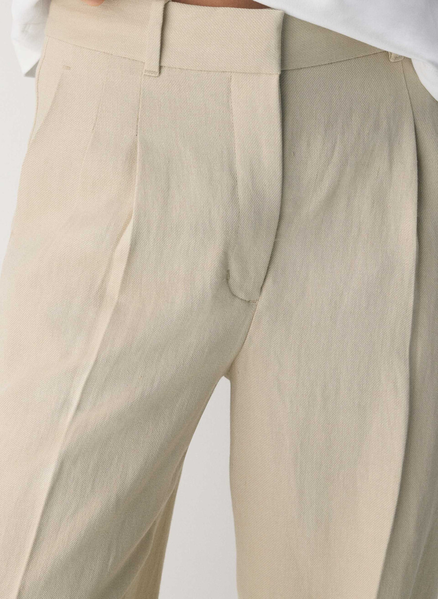 die mühelose hose – leinen pergamentbeige