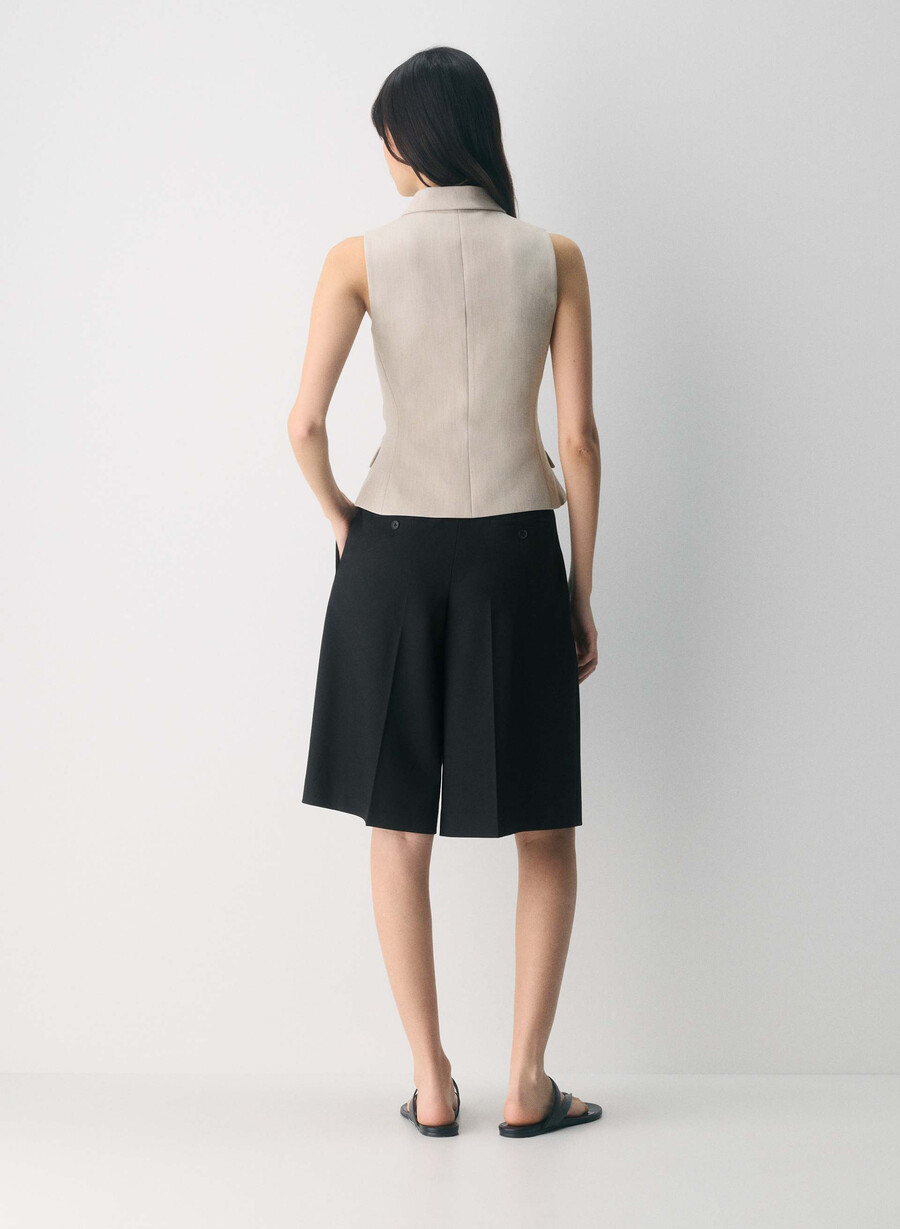 assembly vest - reessential heather matte pearl
