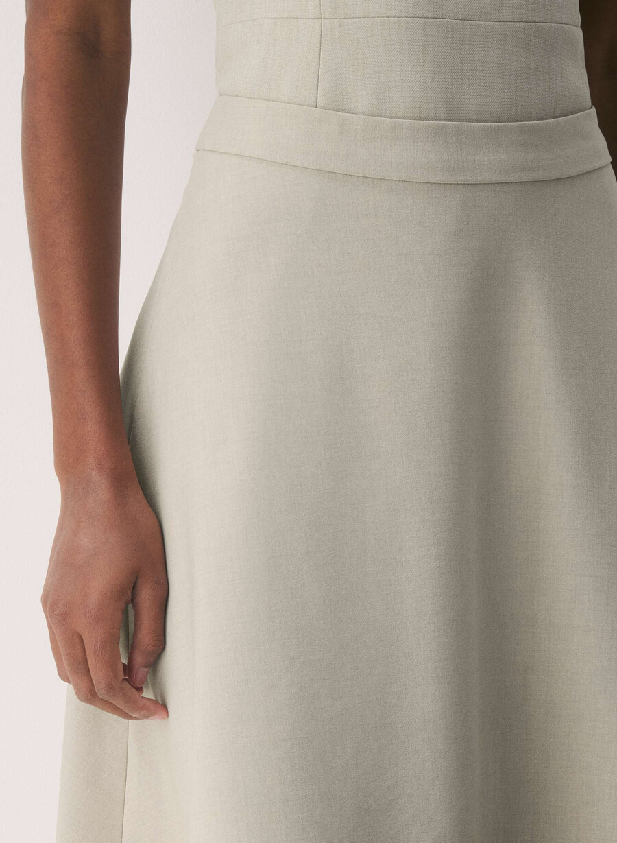beacon rock - reessential light heather matte pearl