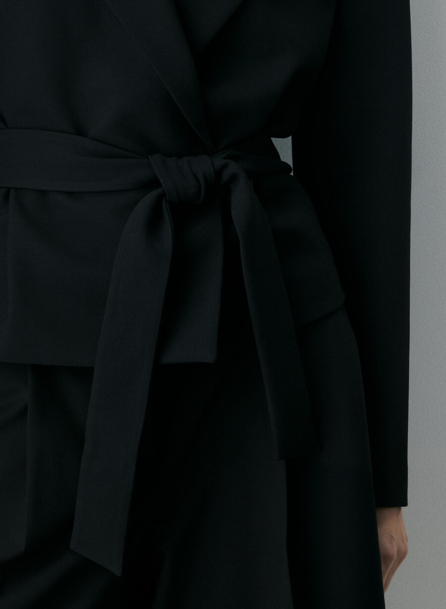 modus blazer – reessential black