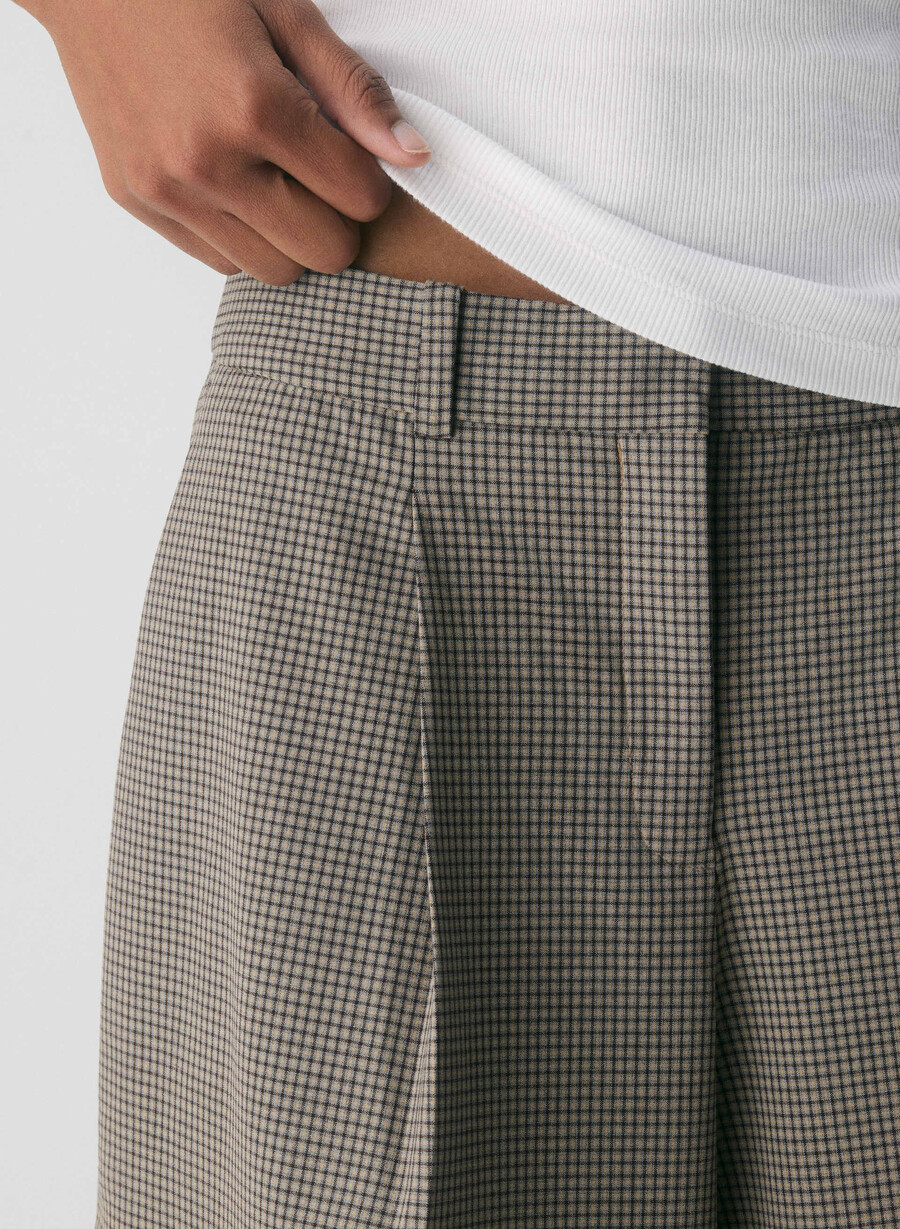 touchpoint short - reessential light har check mc brm br
