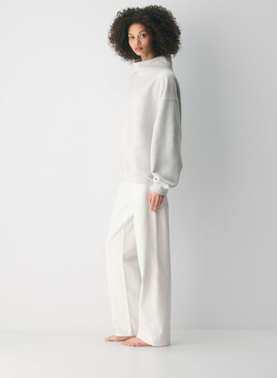 kuscheliger fleece-pullover mit großem stehkragen meliertes weiß