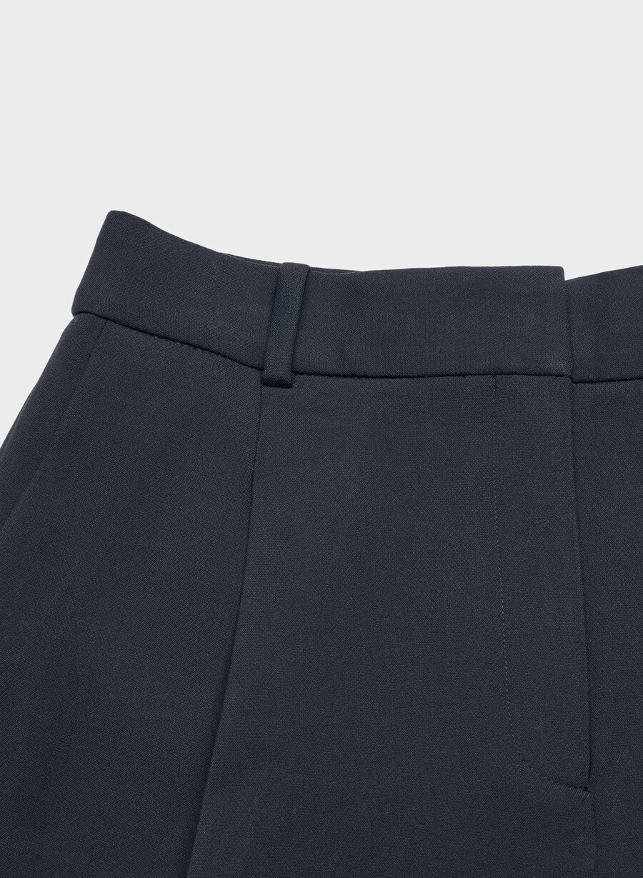 cityscape short - reessential dark night navy