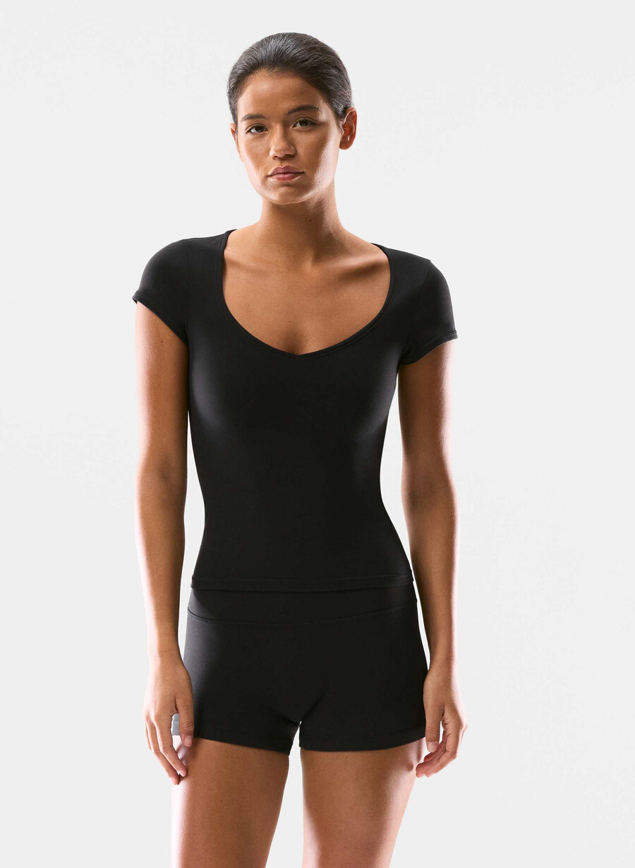 butter cheeky infinite hi-rise 3 short black