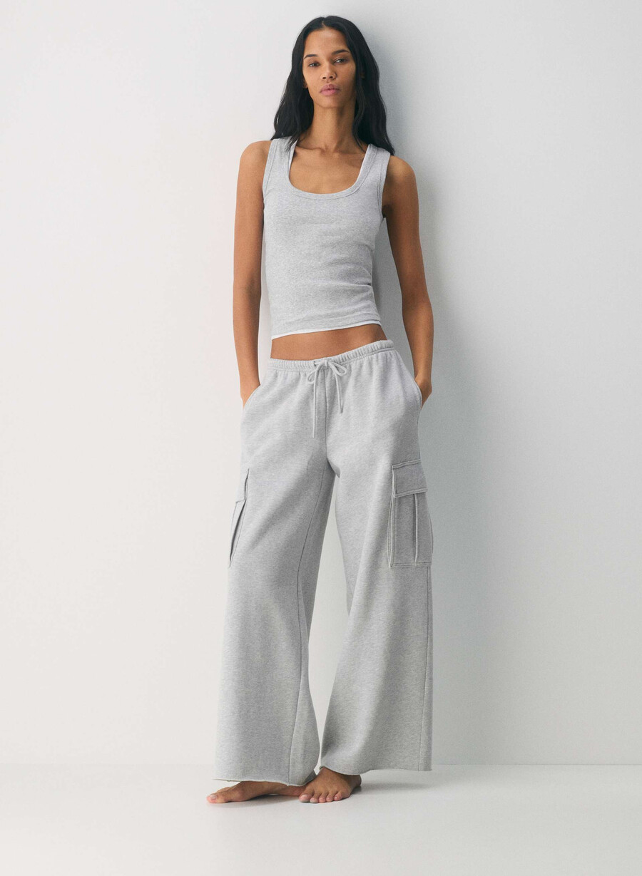 gemütliche fleece-sweatpants mit mega-cargo-schlagpolsterung meliertes chrom