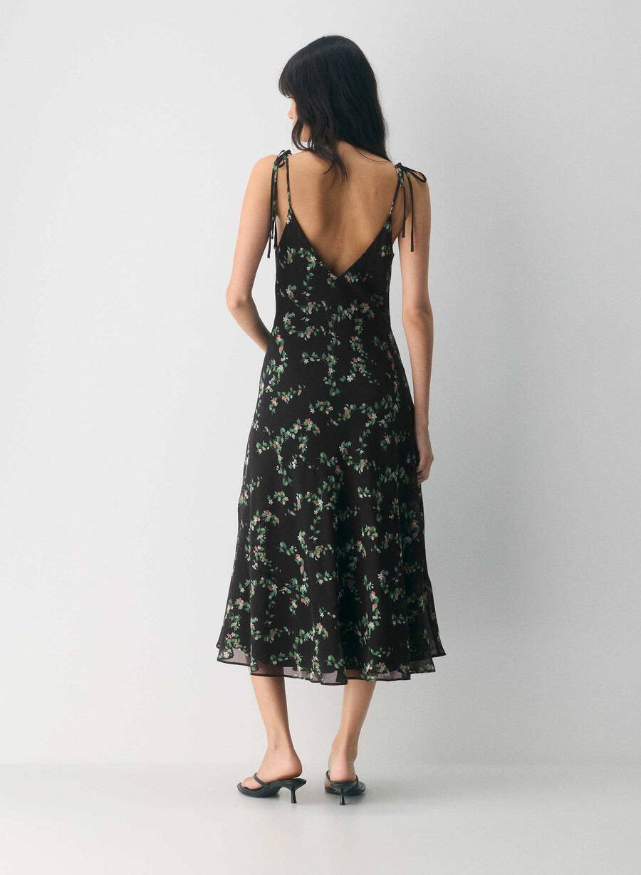 priscilla maxikleid schwarzmulti