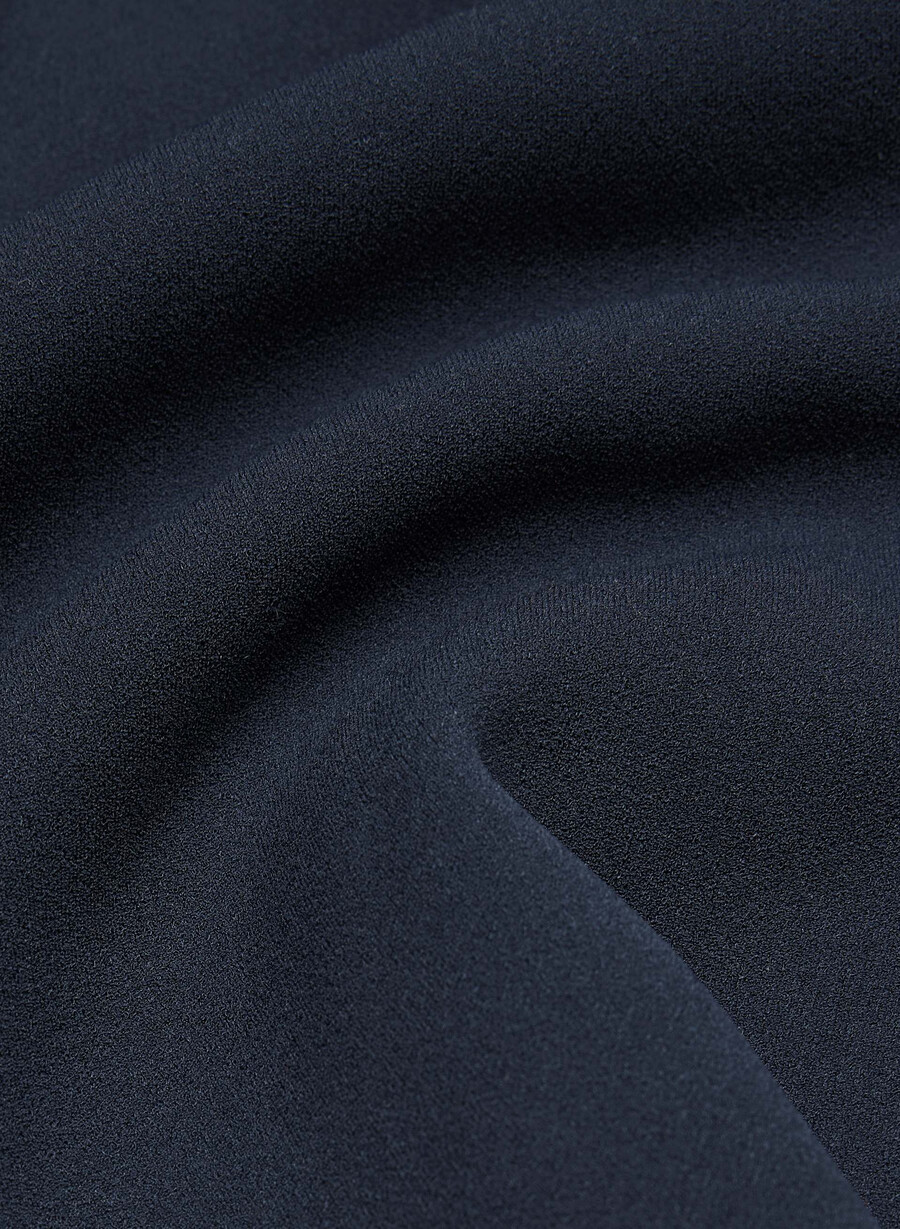 figureknit priesterkleid admiral