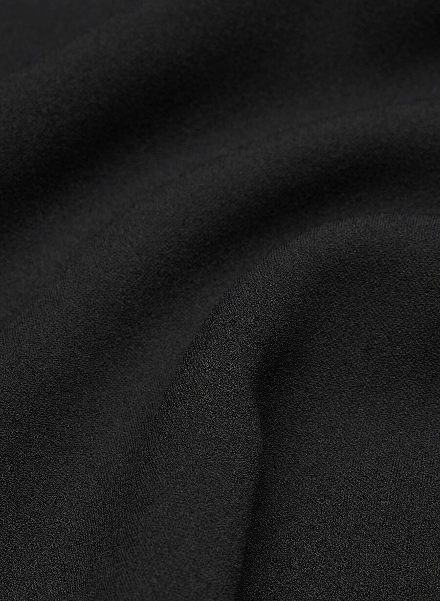 figureknit priesterkleid