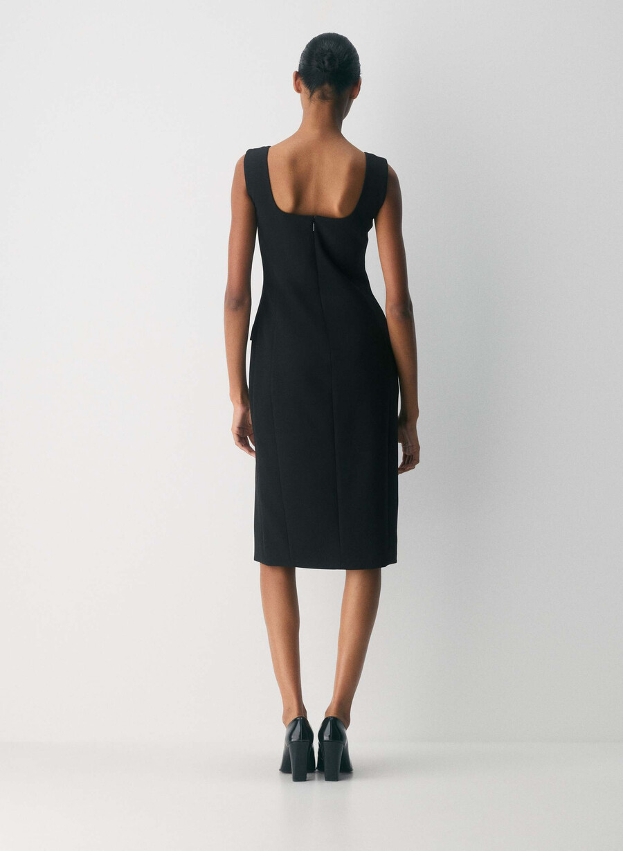 traction dress - reessential black