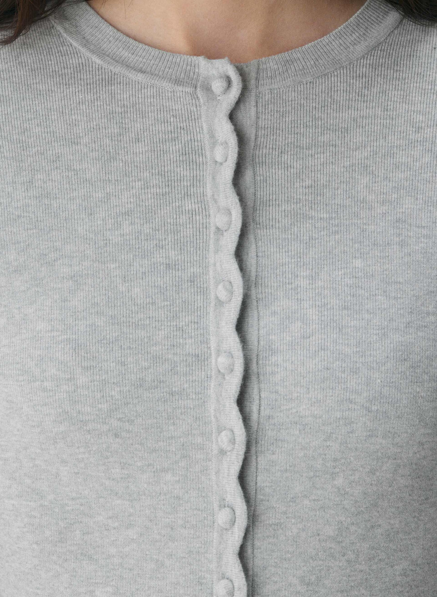 shelly cardigan - wonder yarn heather chrome