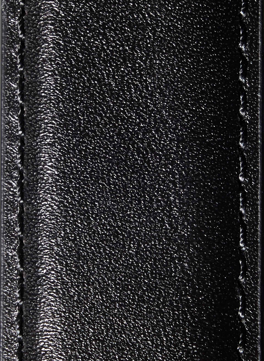 legendärer gürtel aus massivem messing und leder schwarzsilber
