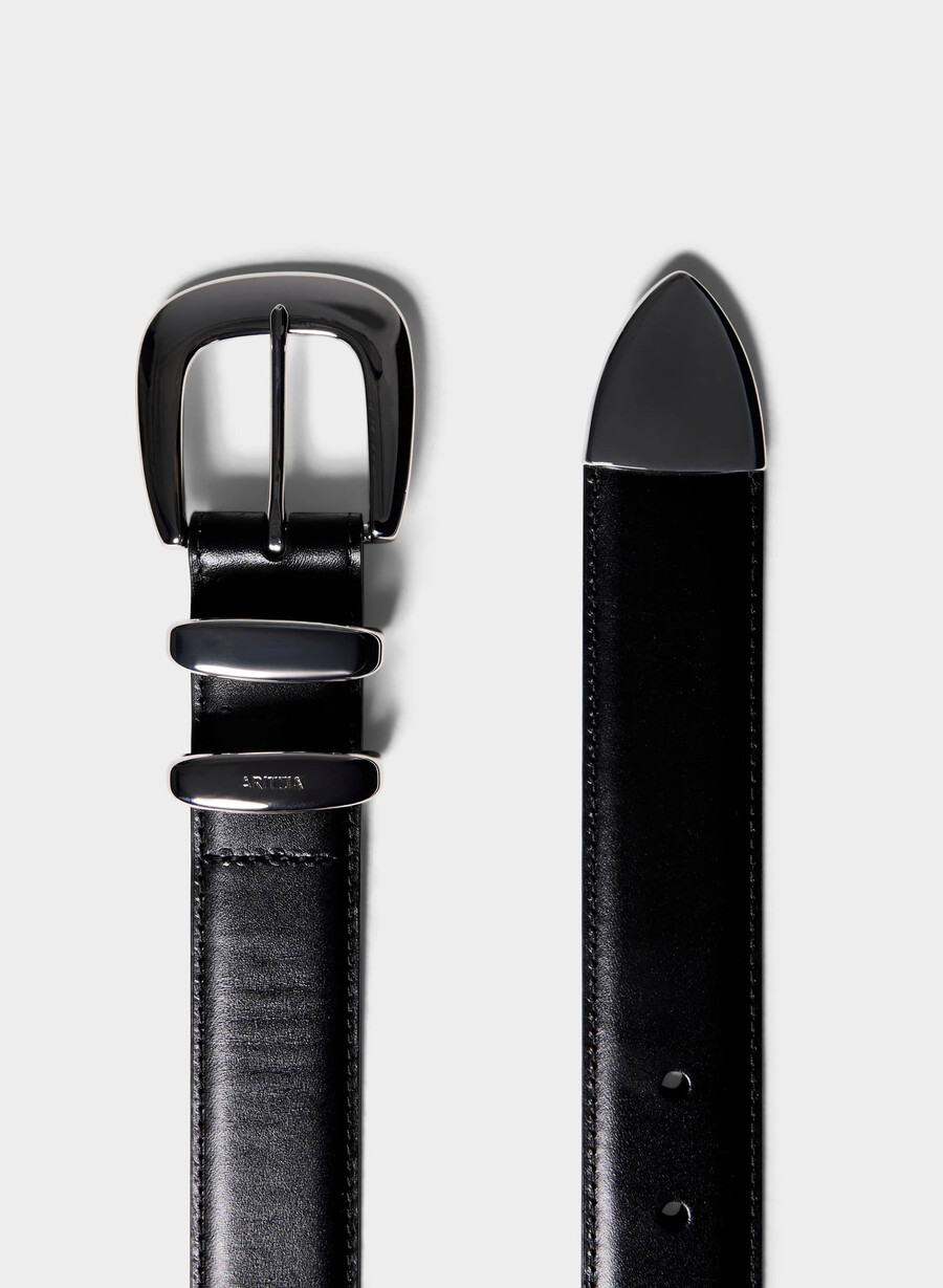 legendärer breiter gürtel aus massivem messing und leder schwarzsilber