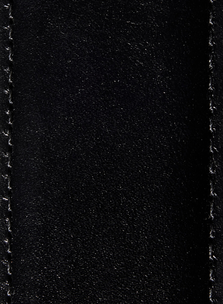 legendärer breiter gürtel aus massivem messing und leder schwarzsilber