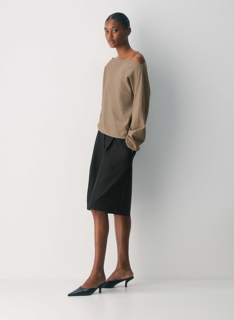 inspiration sweater - wonder yarn matte pearl