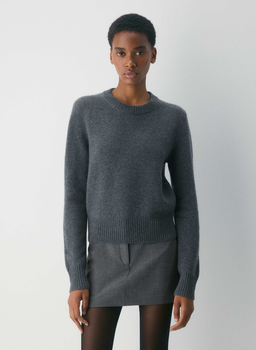 essential cashmere shrunken crew sweater heather charcoal