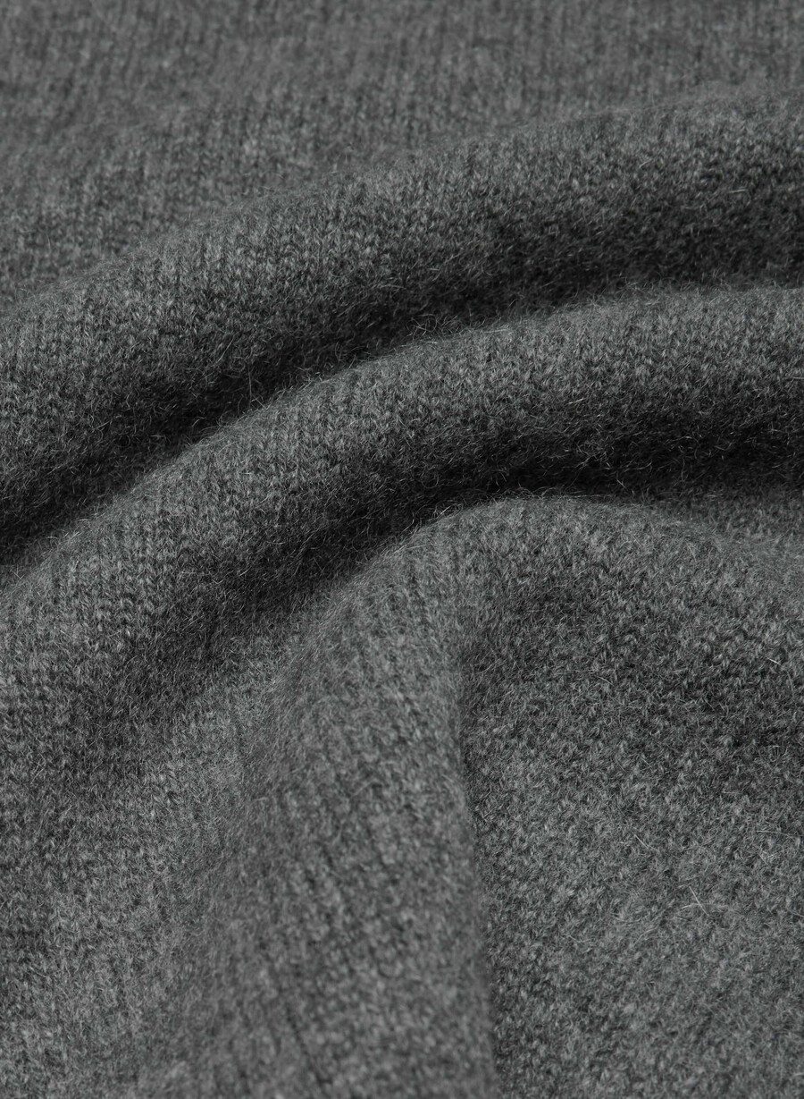 essential cashmere shrunken crew sweater heather charcoal