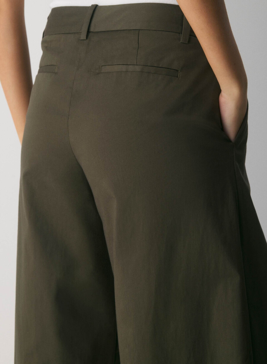 middlebury pant - chino dunkeloliv