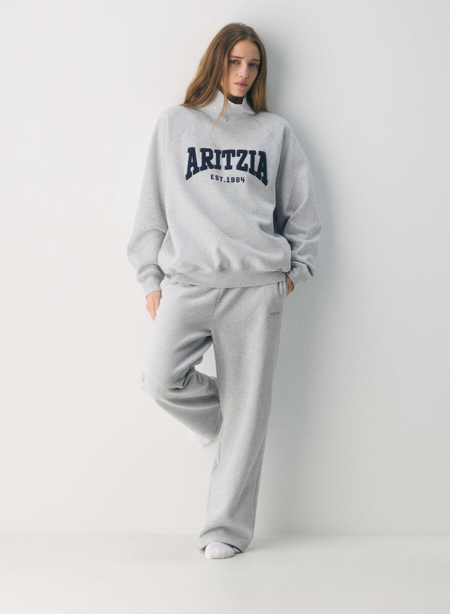 cozy sweatfleece mega raglan funnel neck h chrome admiral