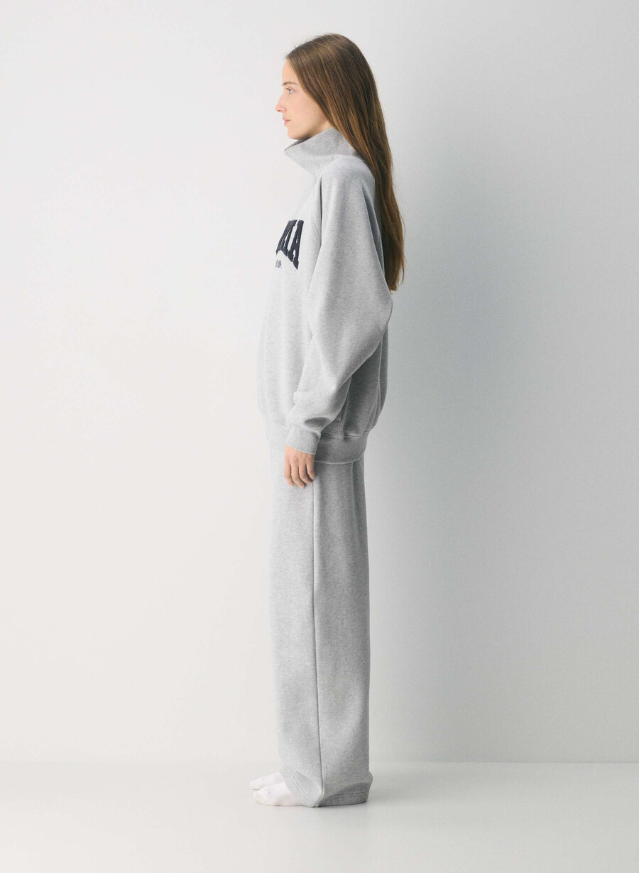 cozy sweatfleece mega raglan funnel neck h chrome admiral