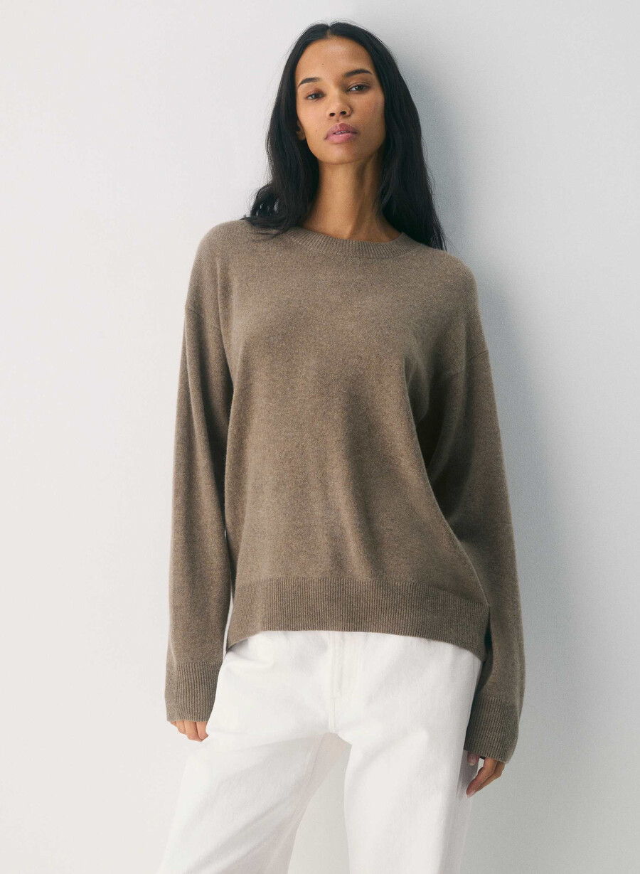 bare cashmere relaxed crew sweater heather folio brown