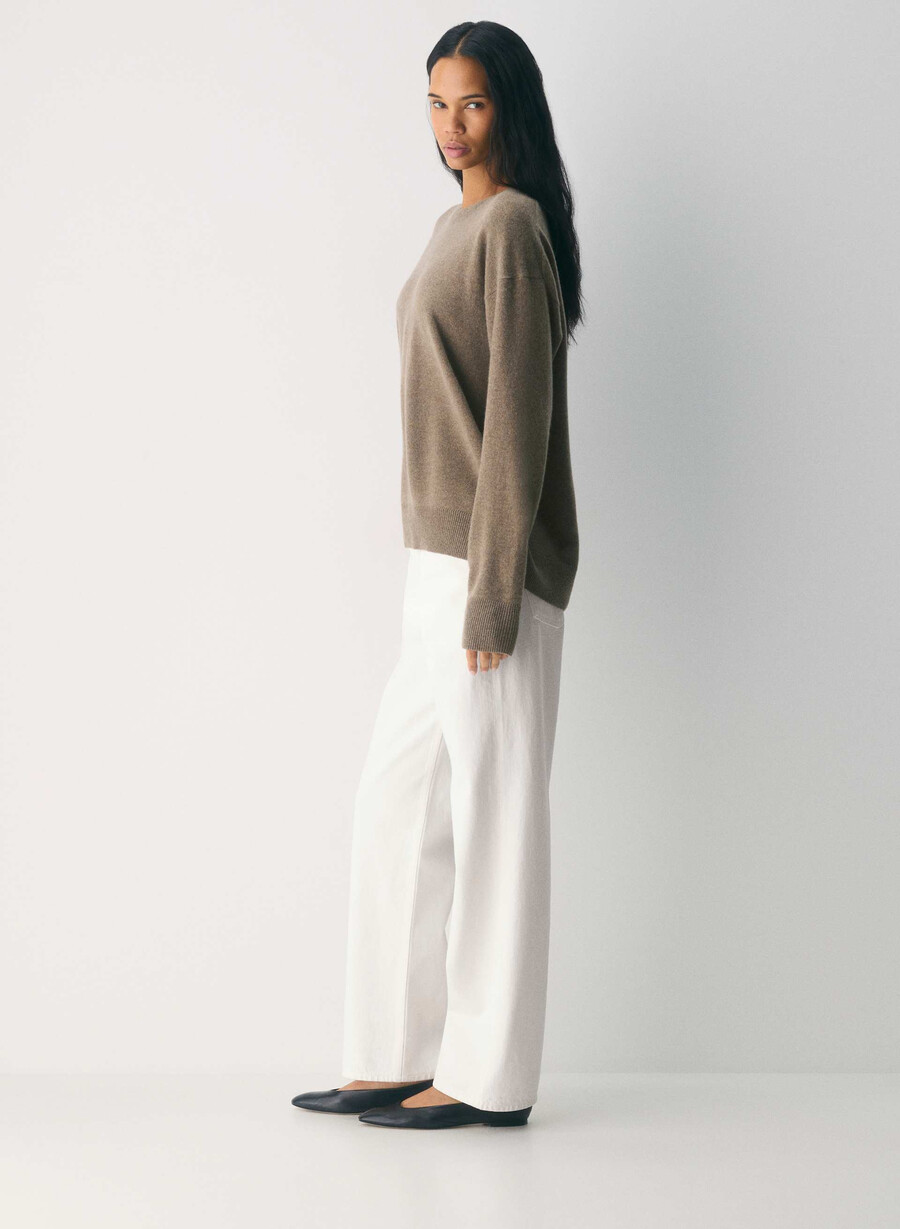 bare cashmere relaxed crew sweater heather folio brown