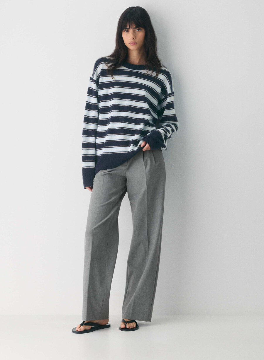 bare cashmere relaxed crew sweater admiral villa blu