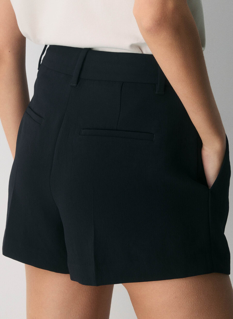 der mühelose short mini - crepette schwarz