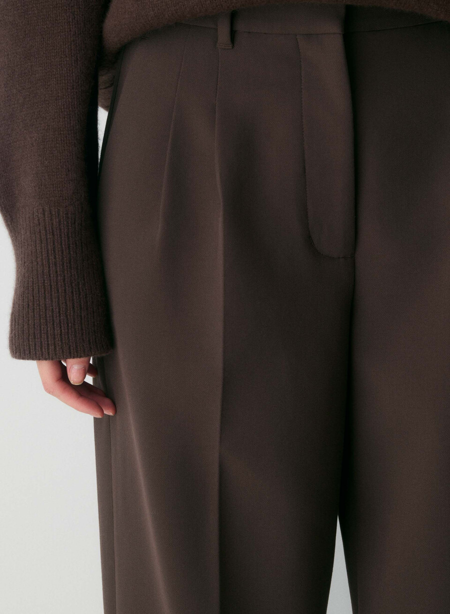 die mühelose hose – reessential rich mocha brown