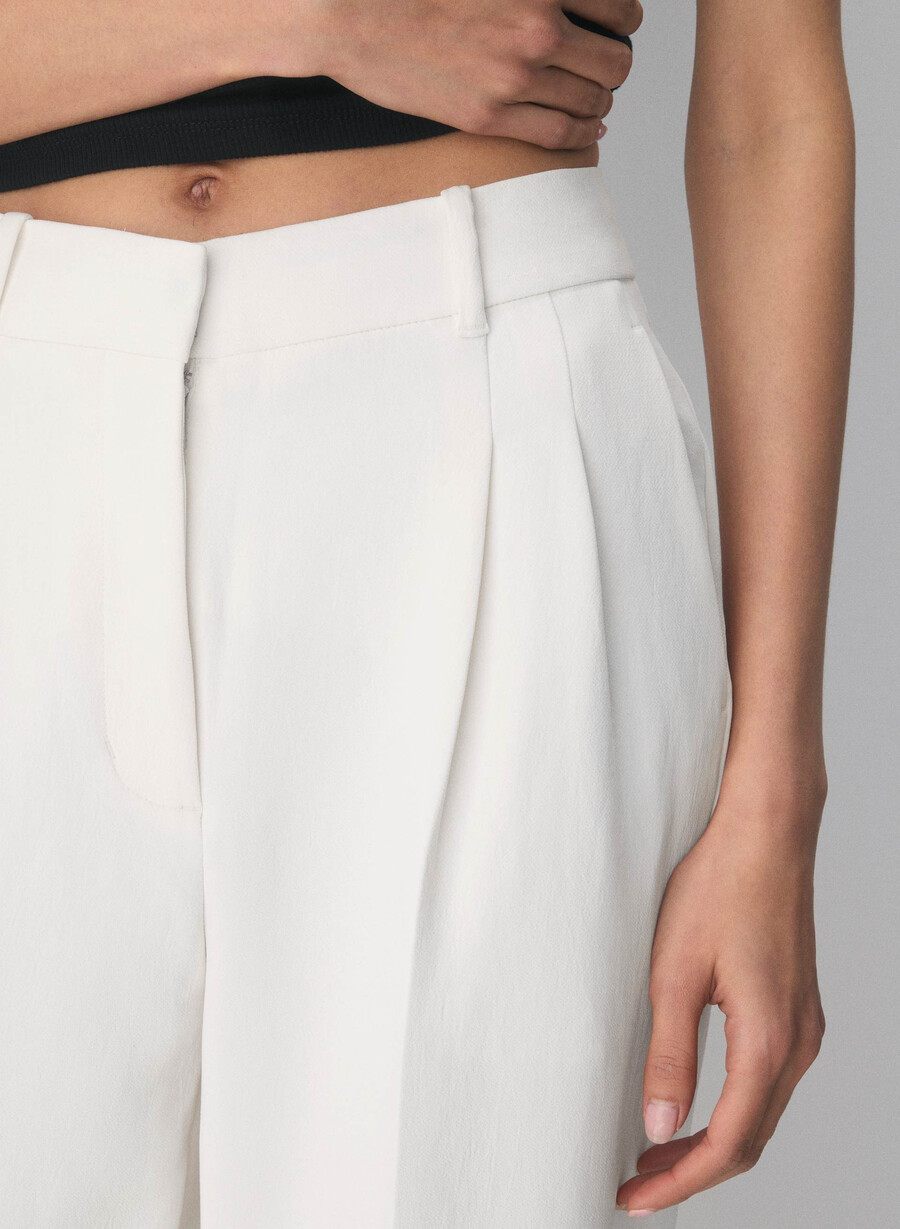 die effortless pant cropped - crepette light birch