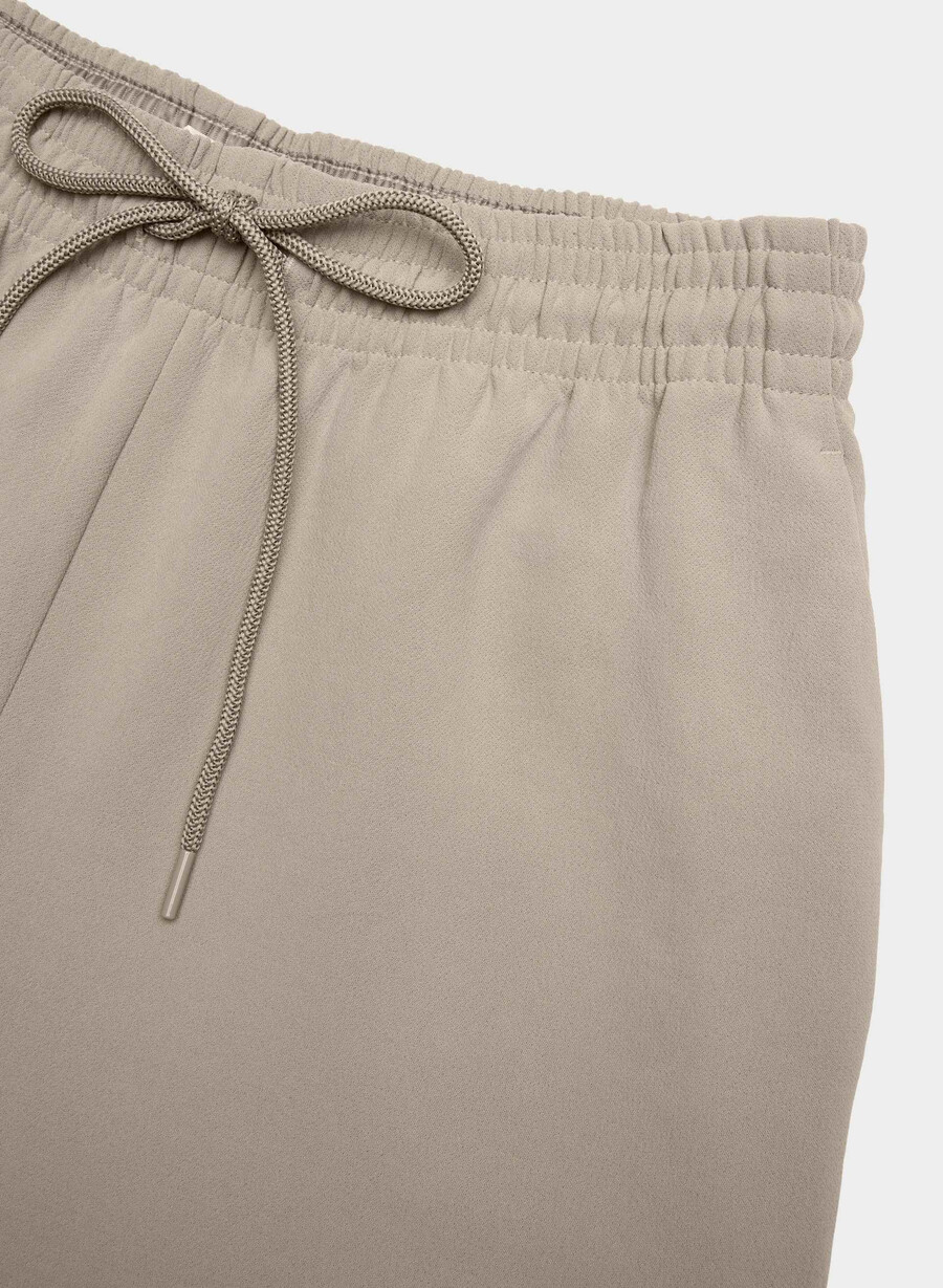 thesis-hose – crepette nomad taupe