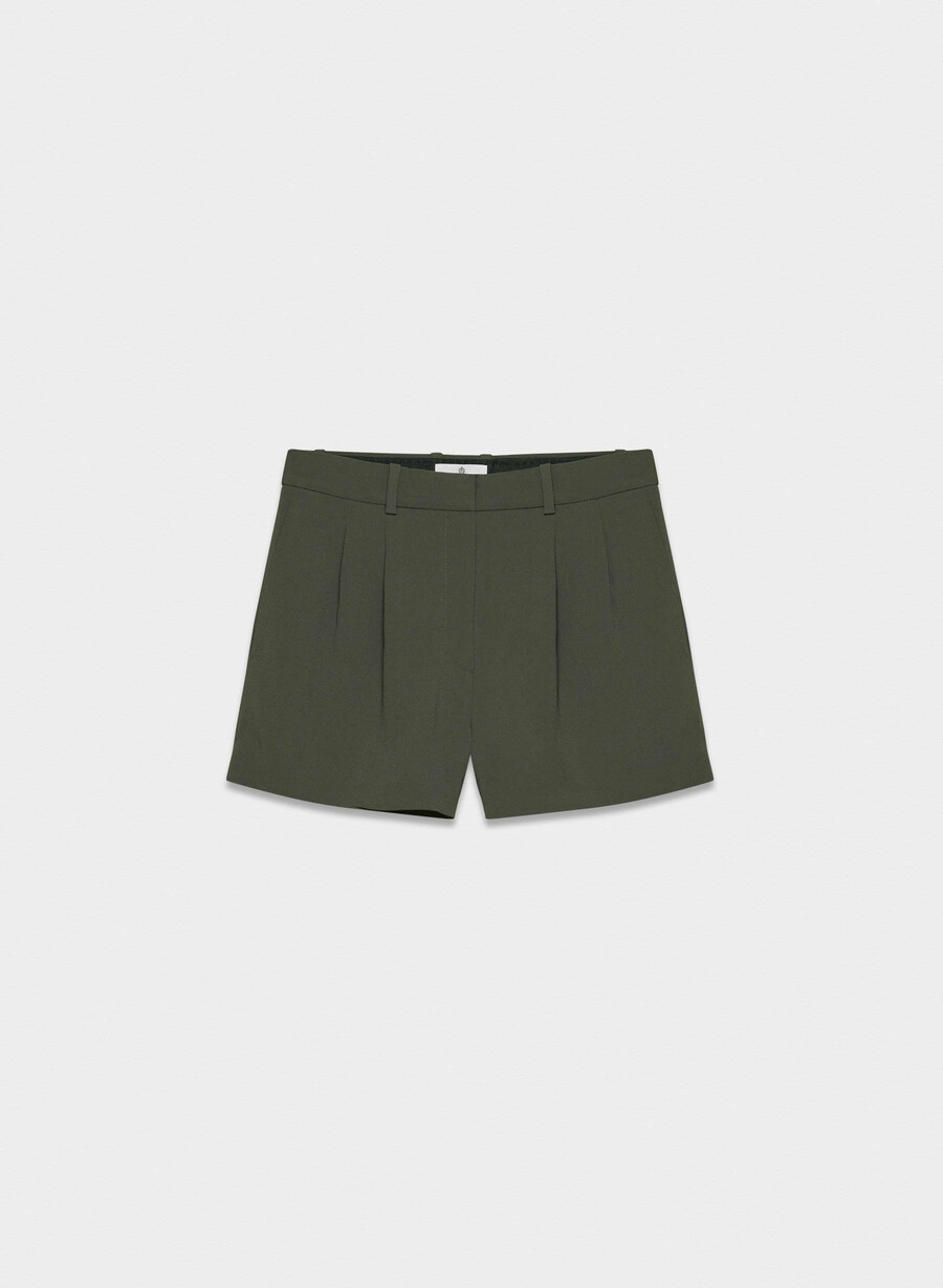 plissierte mini-shorts in dunkeloliv
