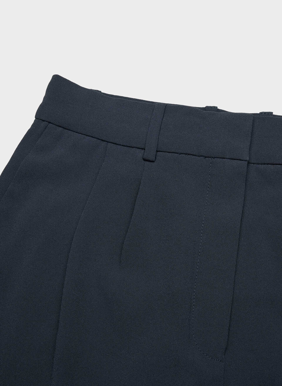plissierte mini-shorts dunkelblau