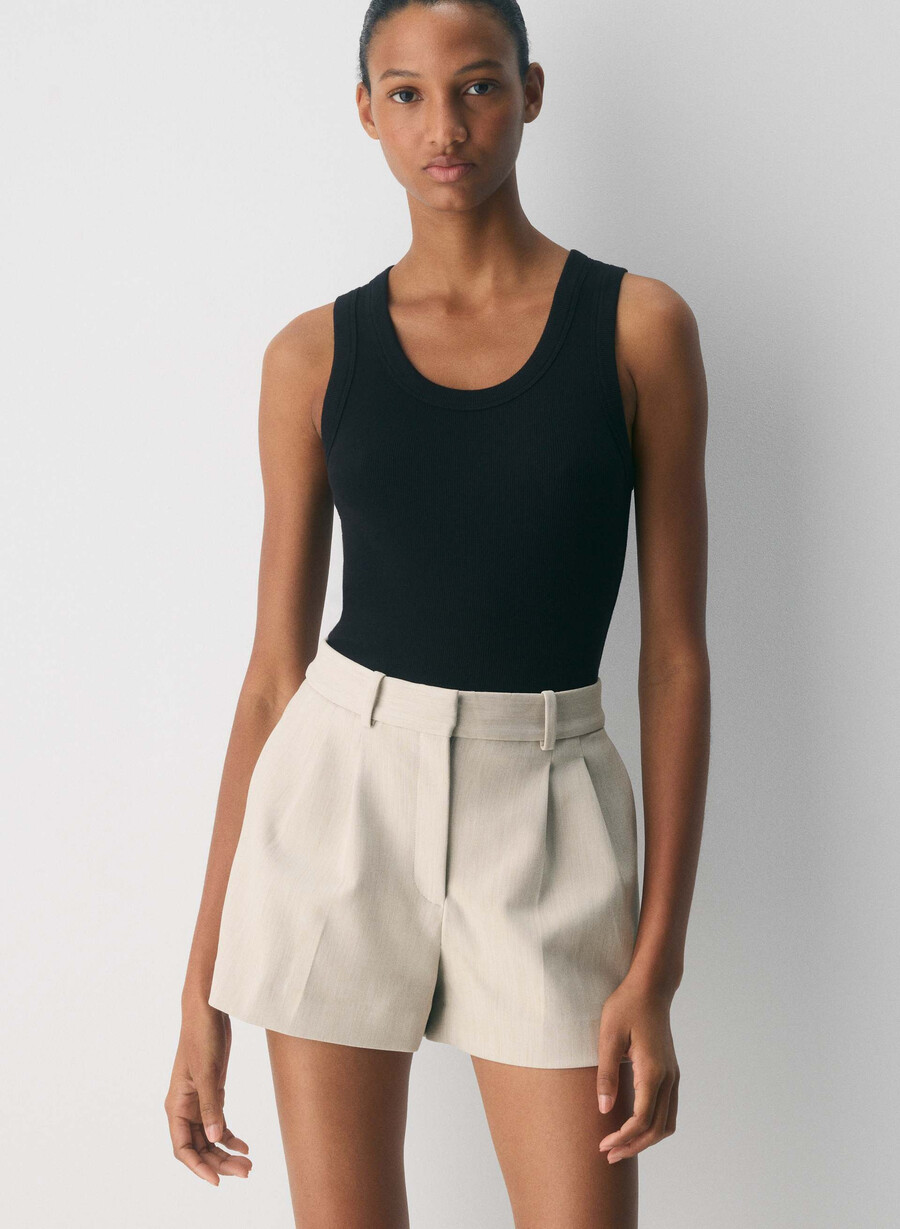 plissierte mini-shorts - reessential heather matte pearl
