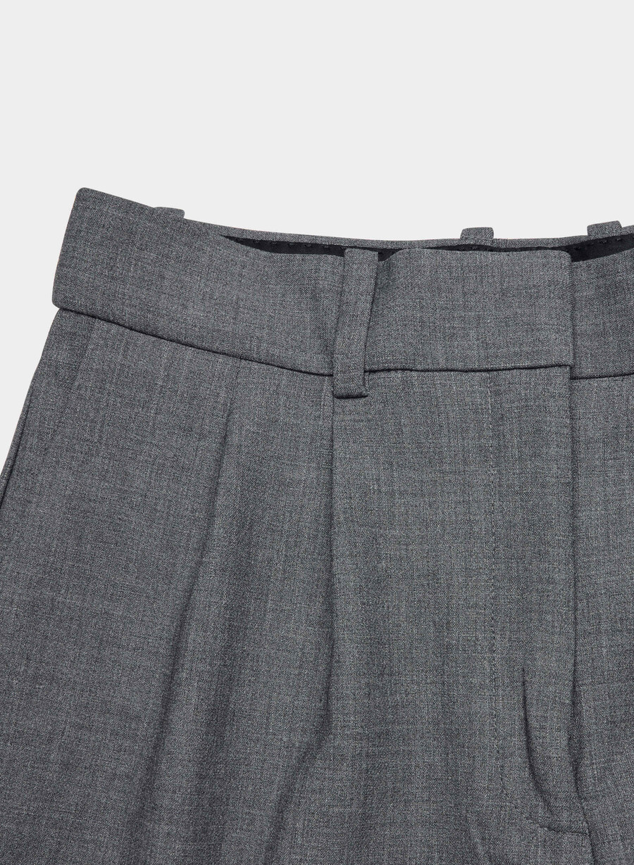 plissierte mini-shorts - reessential heather charcoal