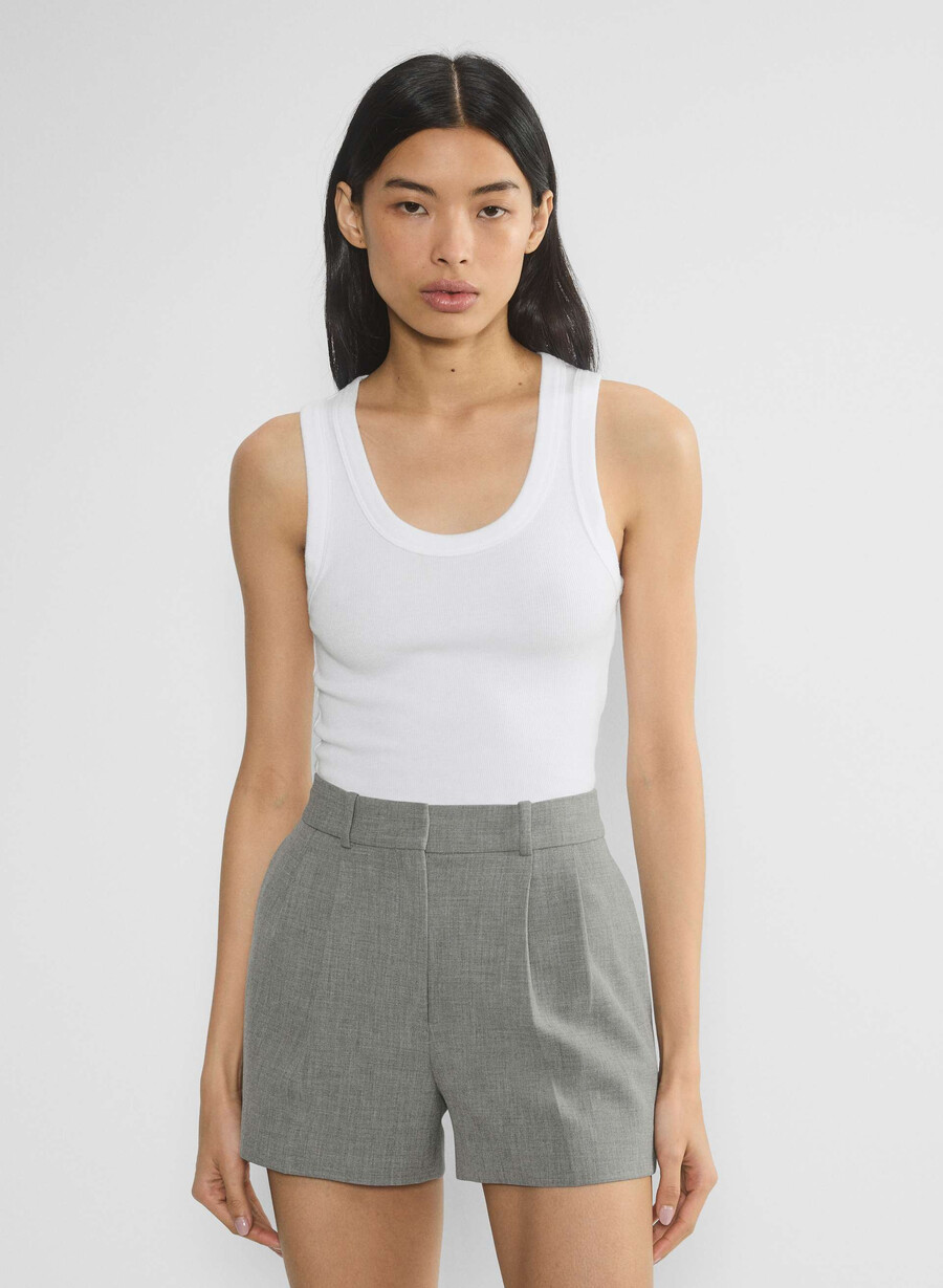 plissierte mini-shorts - reessential heather dunkelgrau