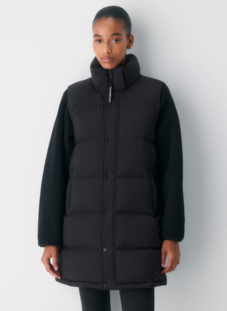 the super puff mid vest - climatte black