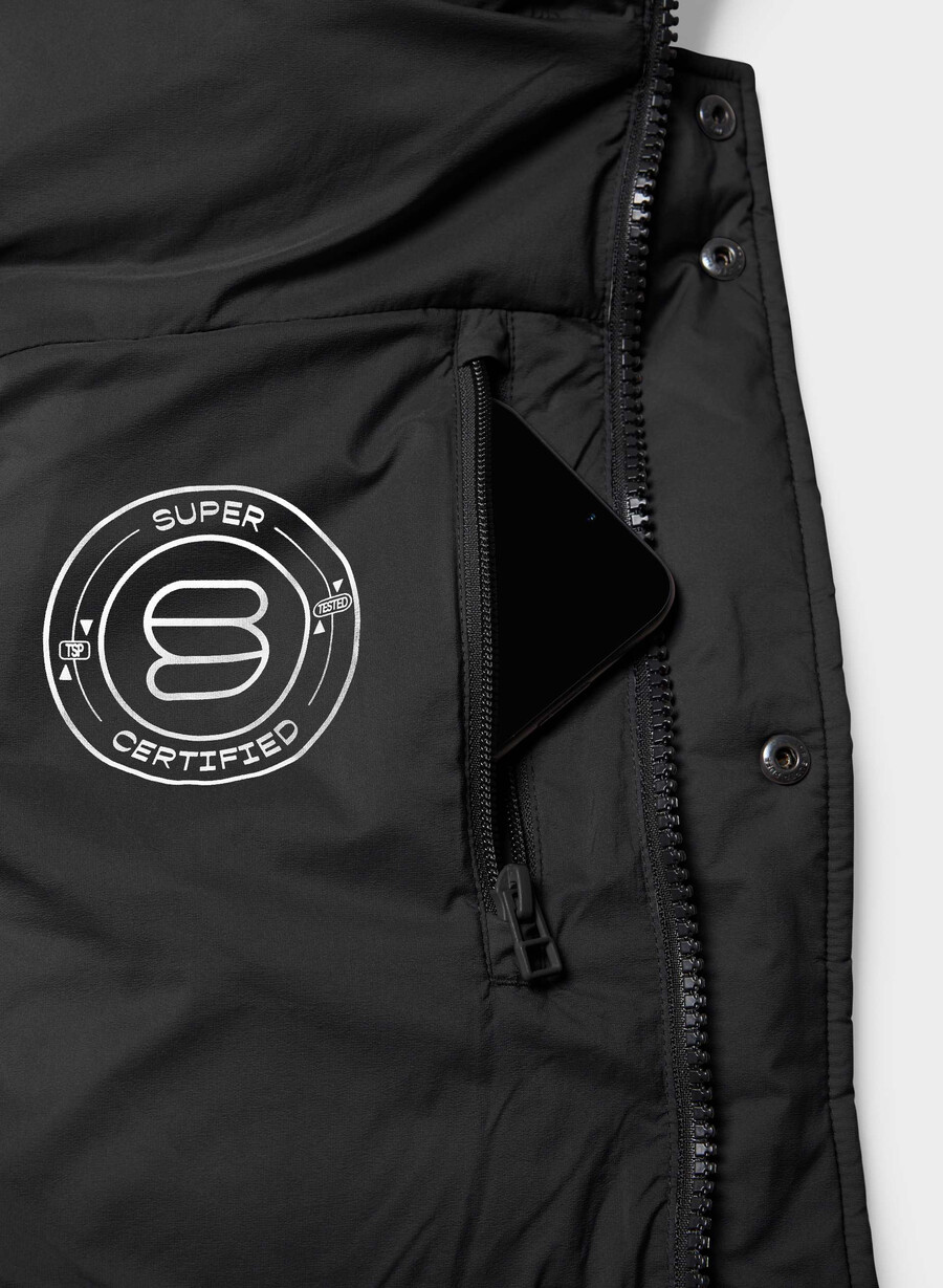the super puff mid vest - climatte black