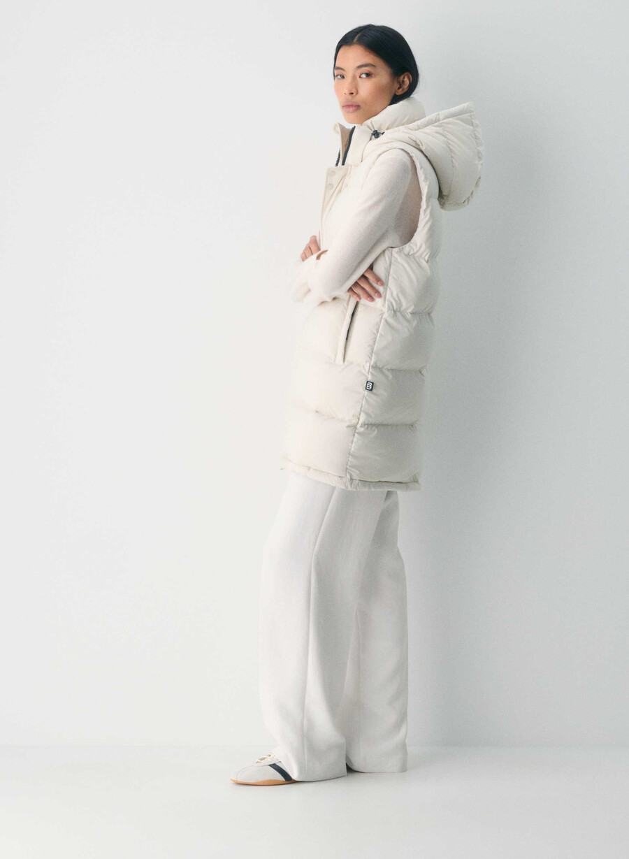 the super puff mid vest - climatte matte pearl