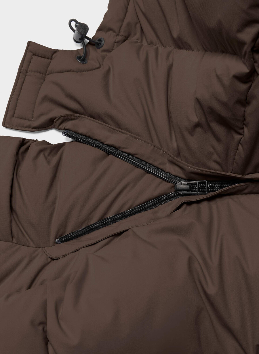 the super puff mid vest - climatte rich mocha brown