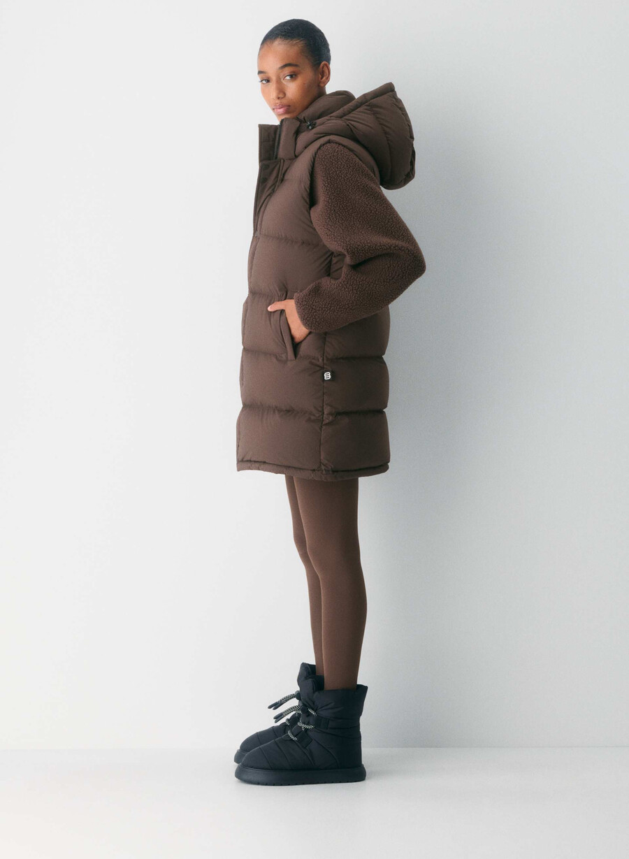 the super puff mid vest - climatte rich mocha brown