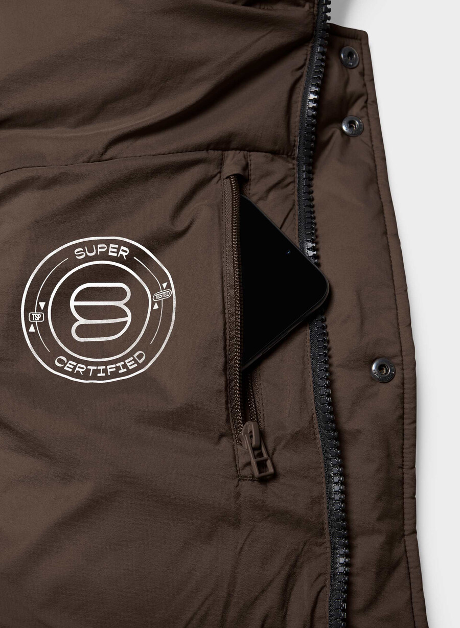 the super puff mid vest - climatte rich mocha brown