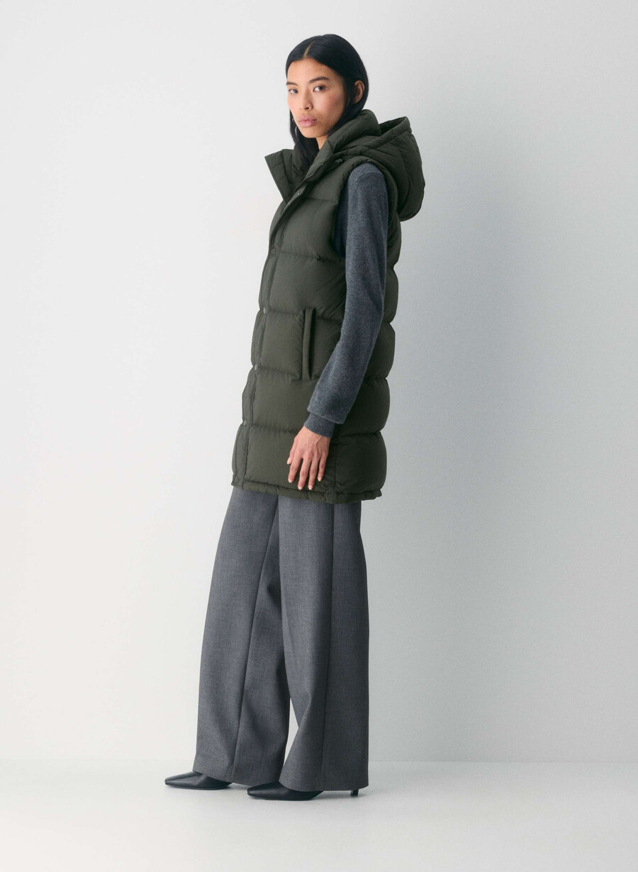 the super puff mid vest - climatte flint green