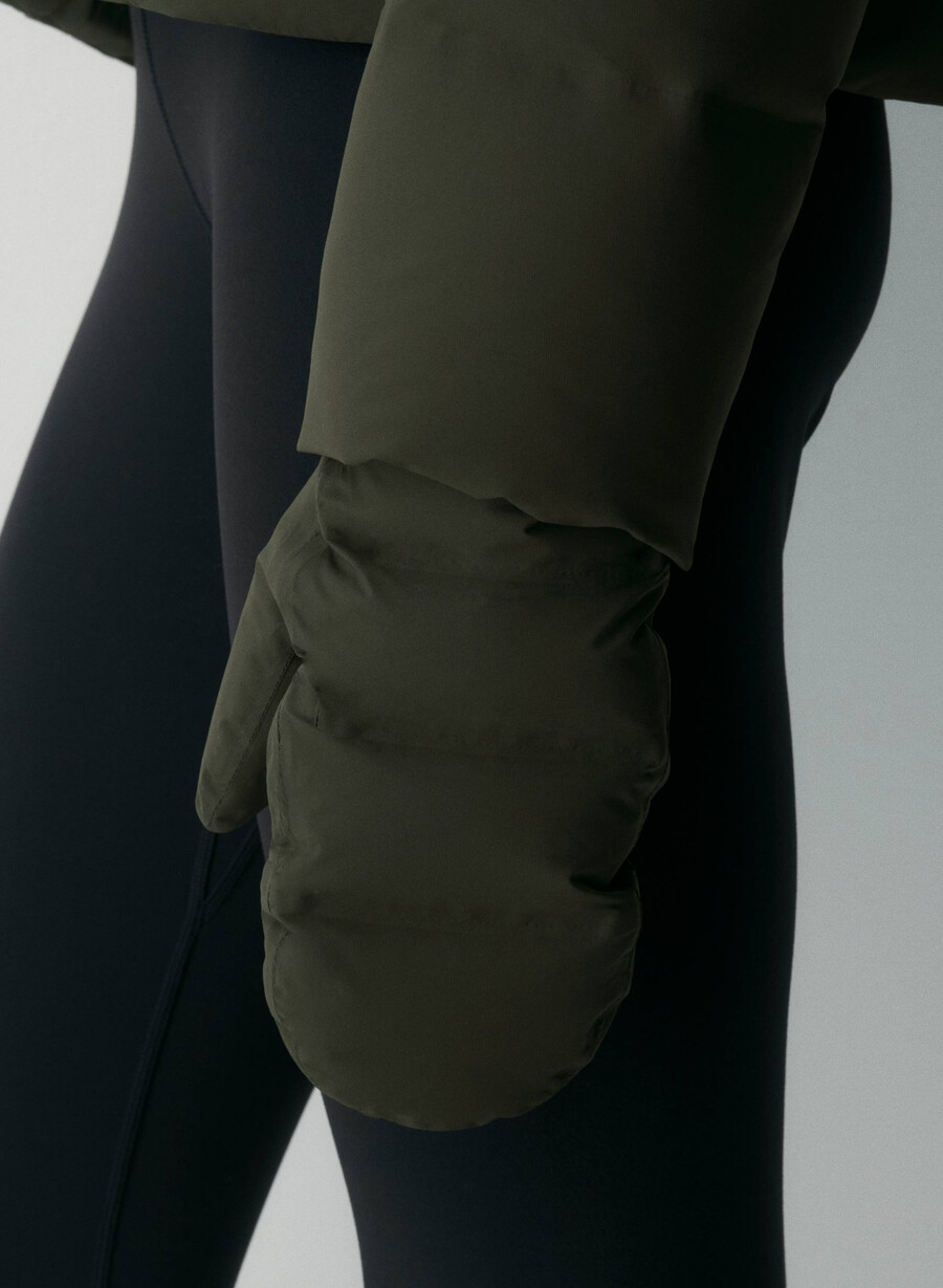 der super puff₂o fäustling - regendichter flint green