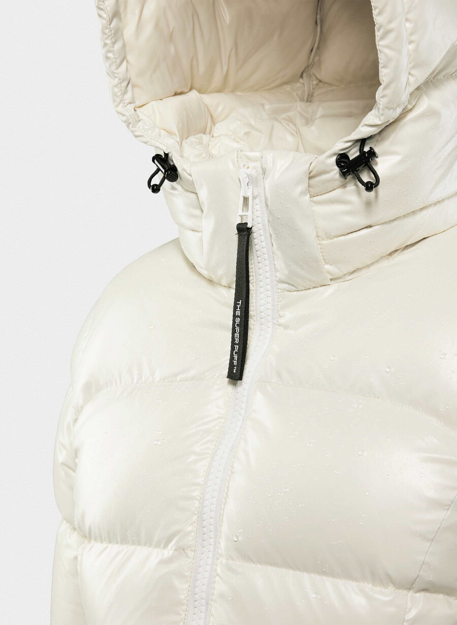 supersnug puff long – hochglänzende birke