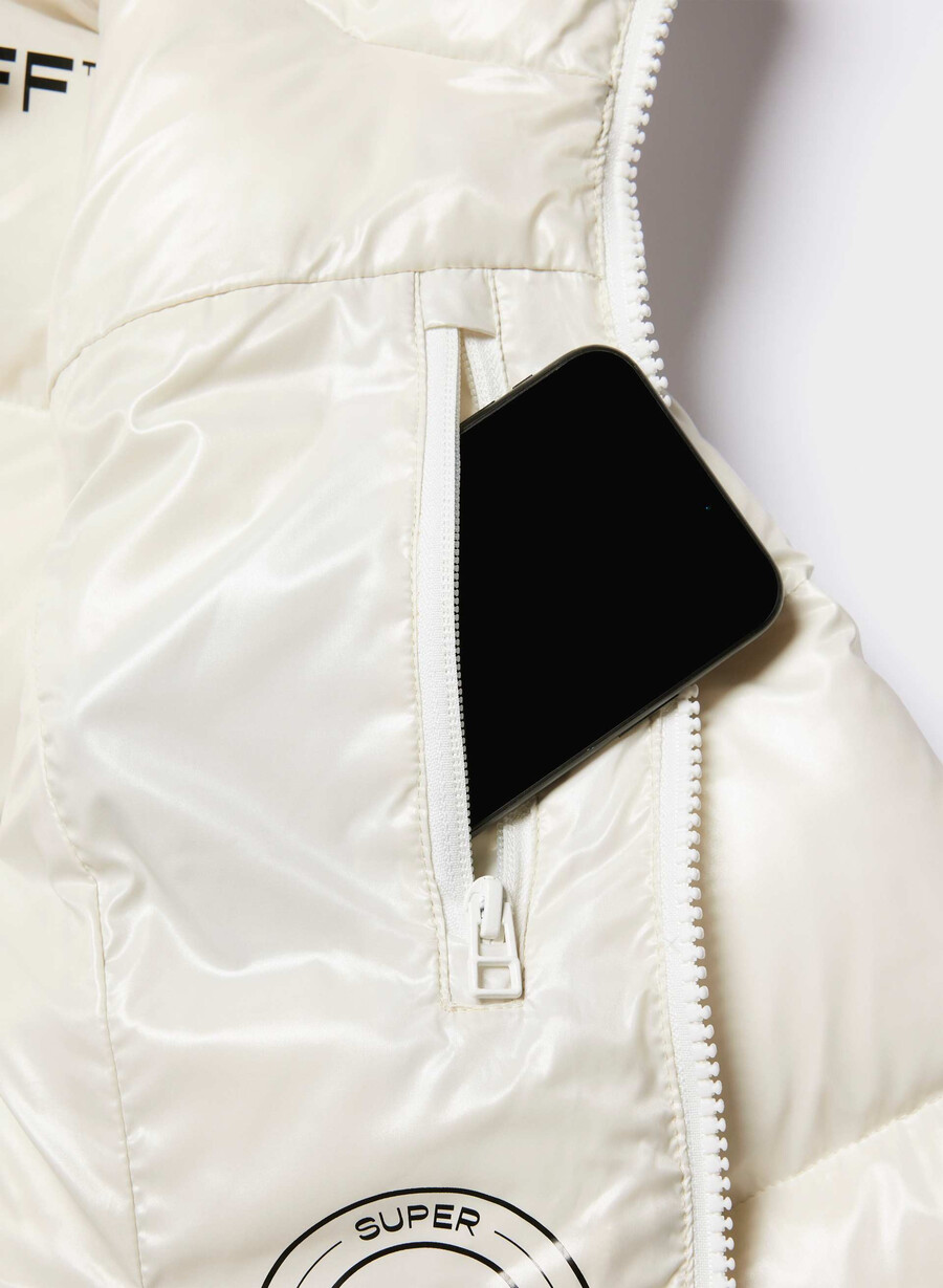 supersnug puff long – hochglänzende birke