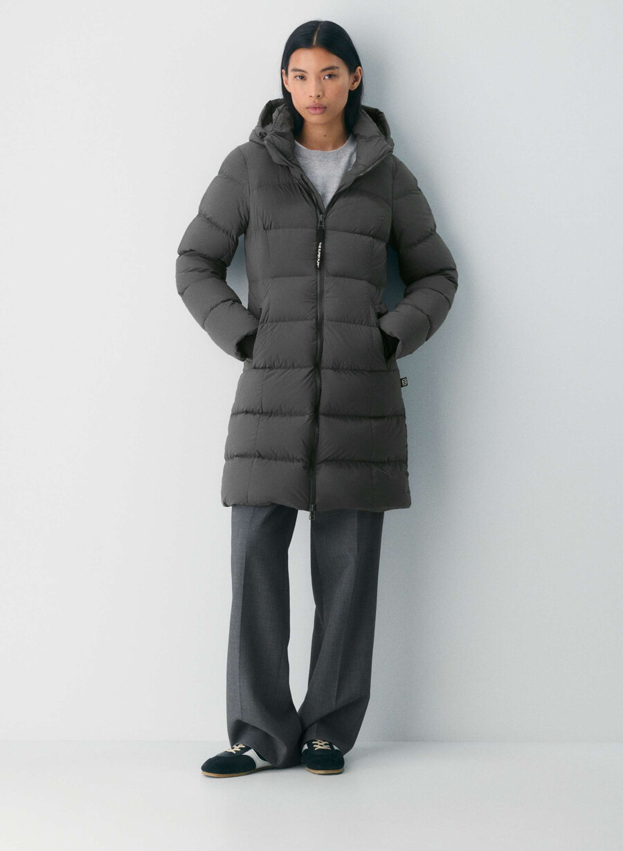 supersnug puff mid - climatte coal grey