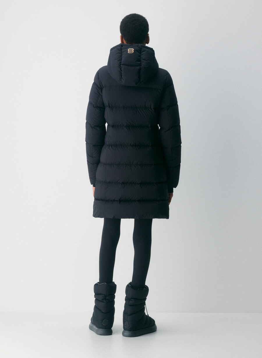supersnug puff mid – climatte schwarzglÄnzendes gold