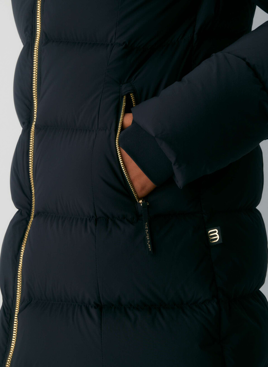supersnug puff mid – climatte schwarzglÄnzendes gold